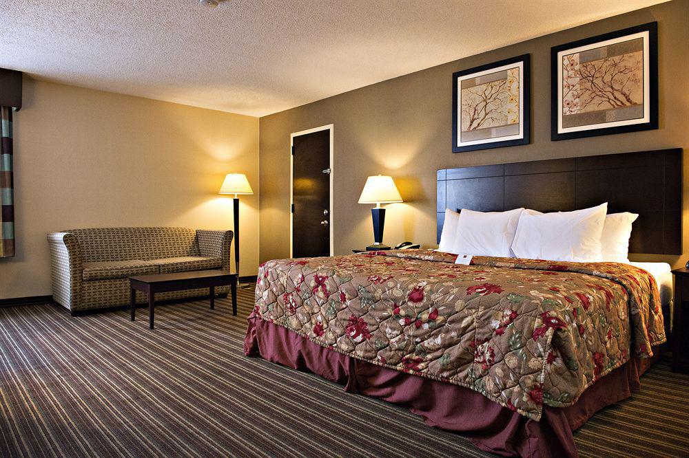 Clarion Near Convention Center Hotel San Angelo