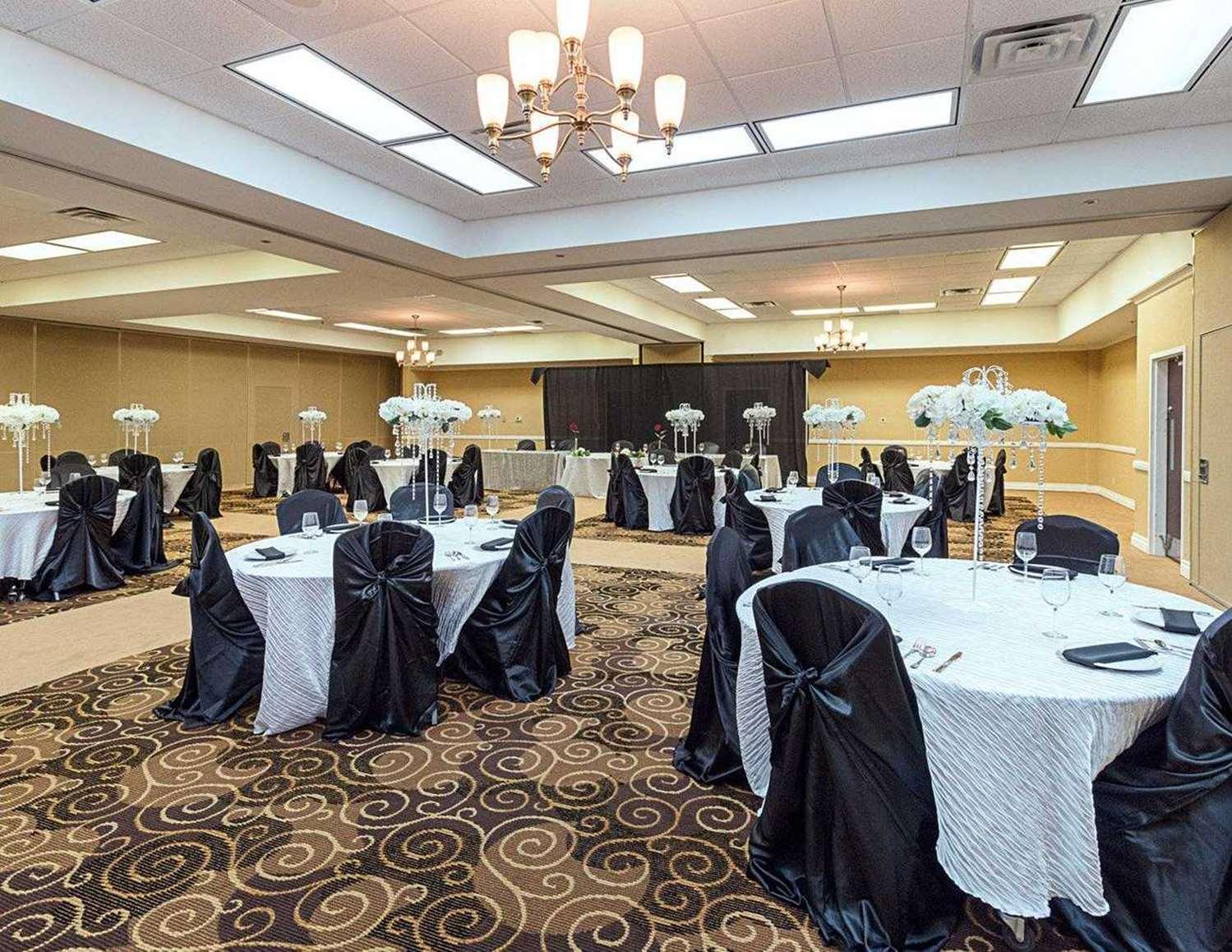 Clarion Near Convention Center 3* San Angelo