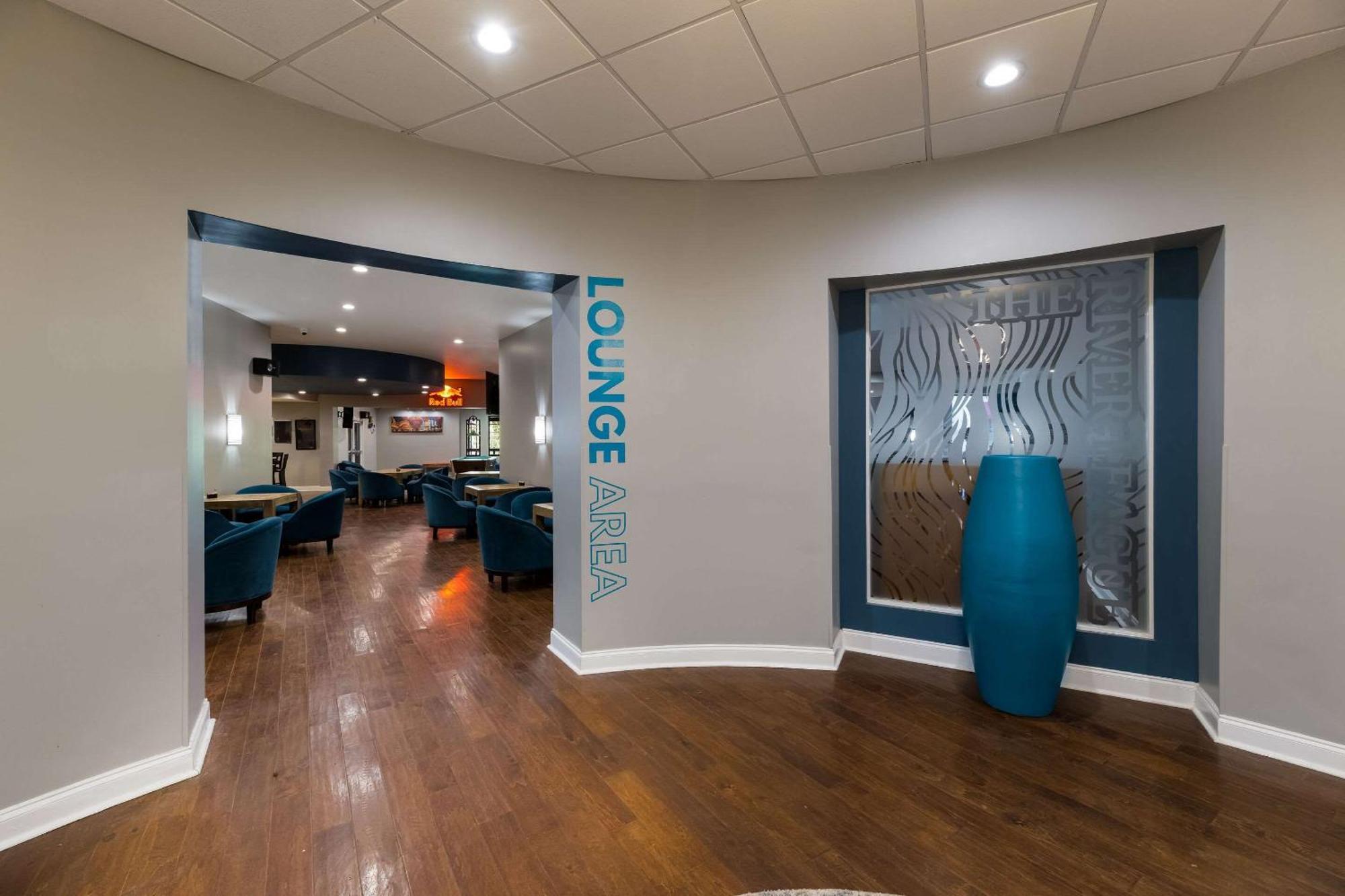 Hotel Clarion Near Convention Center San Angelo