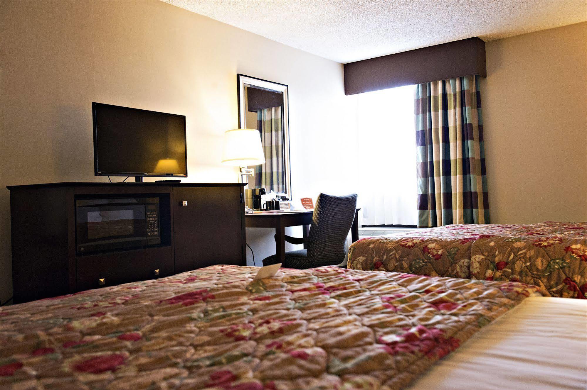 Clarion Near Convention Center